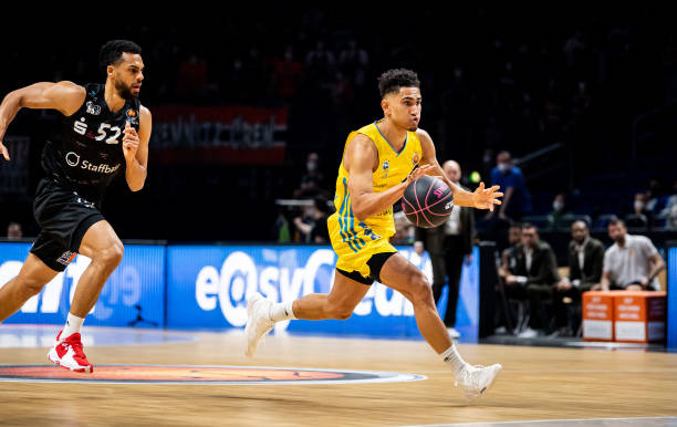 也可能伴随 也可能伴随