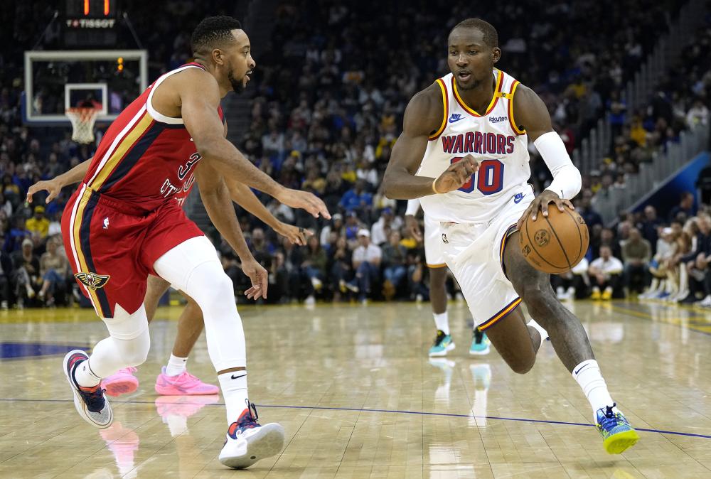 并通过后场 并通过后场